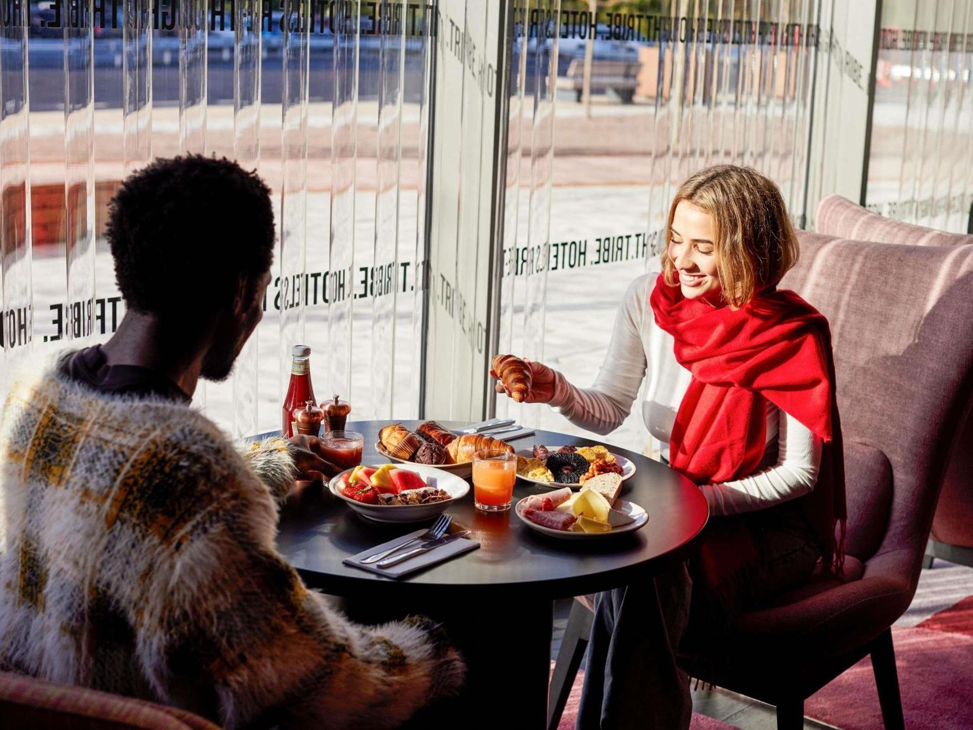 Tribe Manchester Airport By Accor Hale  Esterno foto